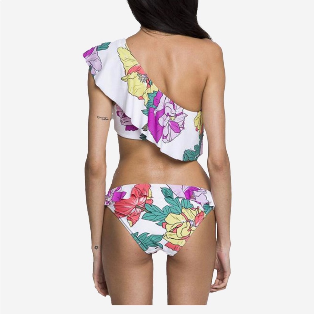 6 Shore Road Ruffle Swim - Picture 2 of 3